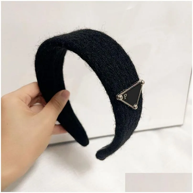 designer headbands women solid color brand letter french wide-brimmed triangle hairband fashion womens autumn sport hair hoop vintage