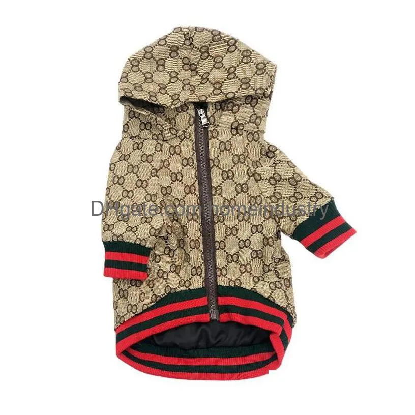 luxury designer letters printed dog apparel fashion  denim hoodies cats dogs animals jackets outdoor casual sports pets coats clothes accessories 6245