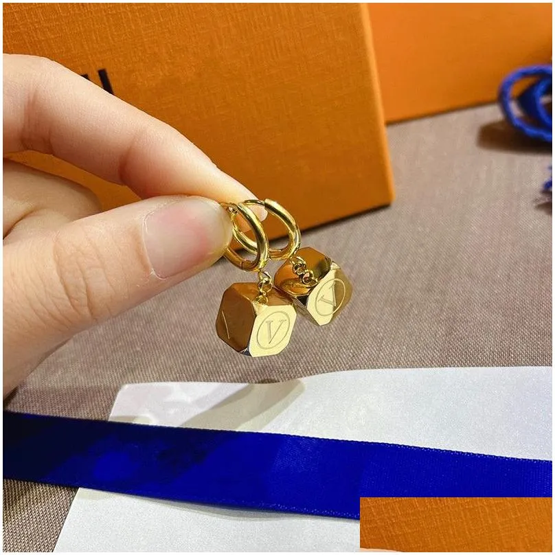 fashion stainless steel ear necklace buckle high jewelry letter body cube shape flower pendant iced out diamond earrings christmas