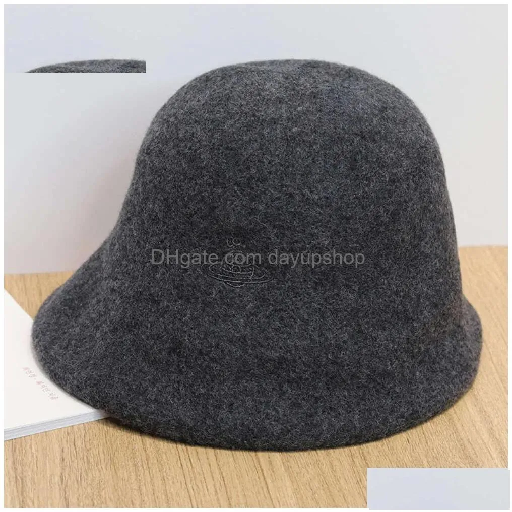  Designer Viviene Westwood Hat Caps Autumn And Winter Embroidered Pure Wool Fisherman Versatile Pot Drop Delivery Dhs7E