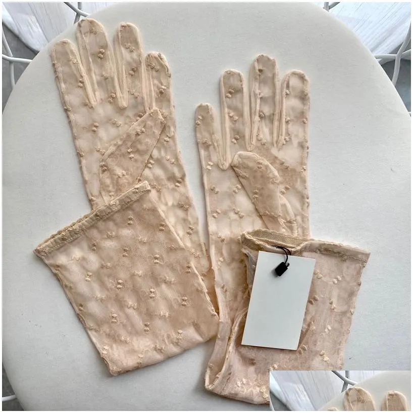 Five Fingers Gloves Chic Letter Embroidery Lace Gloves Sunsn Drive Mittens Women Long Mesh Glove With Gift Box Drop Delivery Fashion A Dhqn2