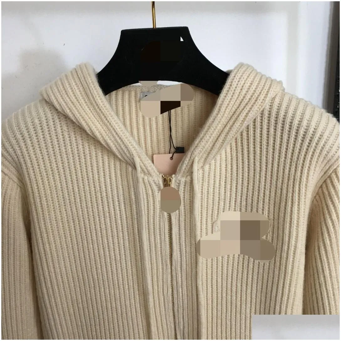 100060 2024 runway summer brand same style sweater long sleeve black red white crew neck fashion clothes high quality womens 20240392