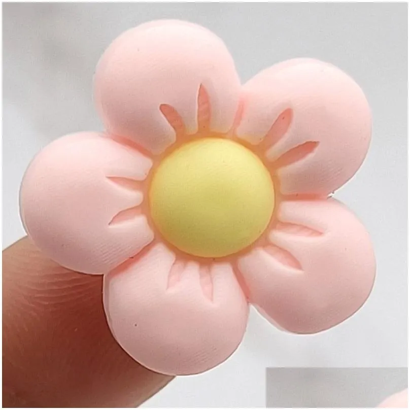 Charms Wholesale 30 50 100Pcs Colorf Flowers Pvc Shoe Charm Accessories Diy Buckle Decor Fit Pins Clog Charms Jibz Kid Party Gift Drop Dhfva
