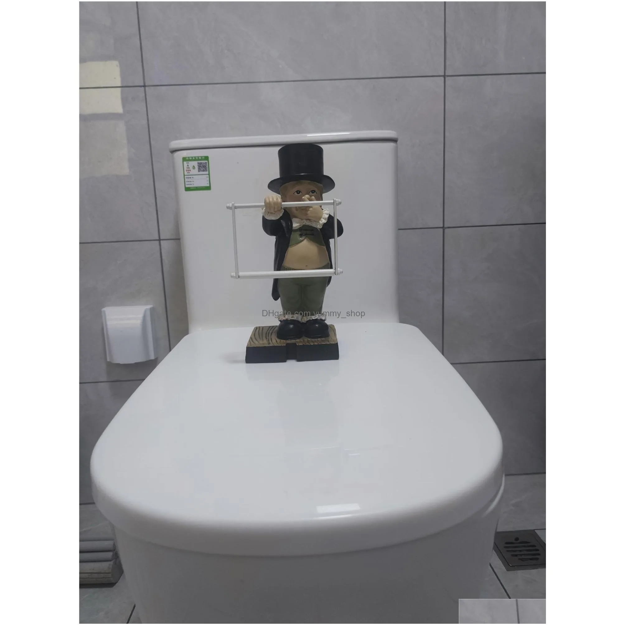 decorative objects figurines creative spoof paper holder statue cute funny resin butler shape tissue stand rack sculpture for toilet decoration