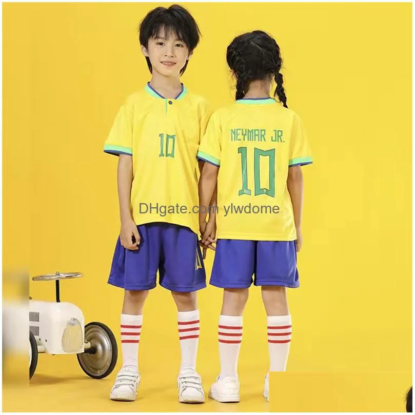 Sets/Suits Baby Kids Soccer Kit Fans Player Version Jerseys Boys Kits Men Womens Football Shirt Childrens Summer Clothes Sets Drop Del Dh0Mp