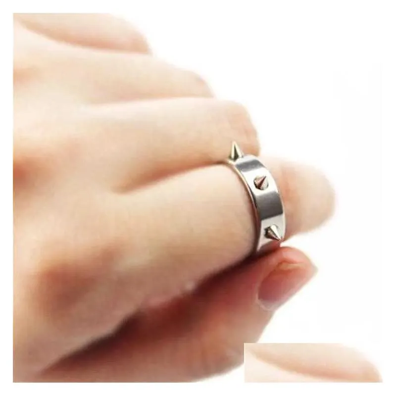 fashion single stainless steel couple ring spiked rivet cone anti wolf moisture personality fj196 ayt3727