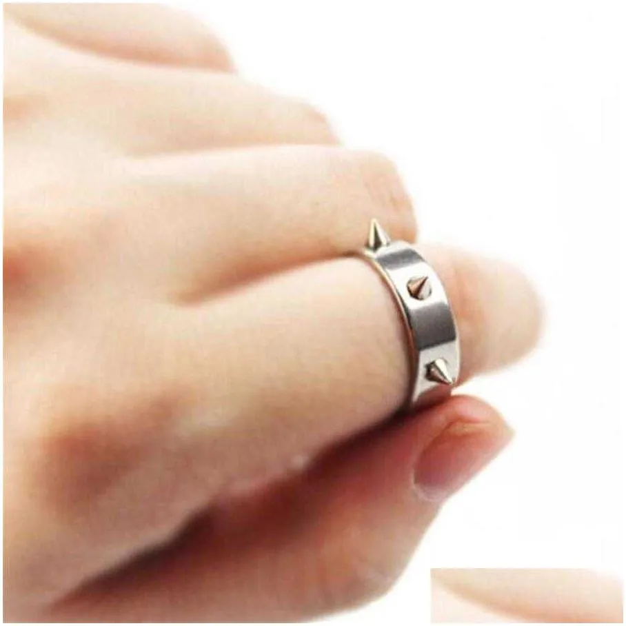 fashion single stainless steel couple ring spiked rivet cone anti wolf moisture personality fj196 ayt3727