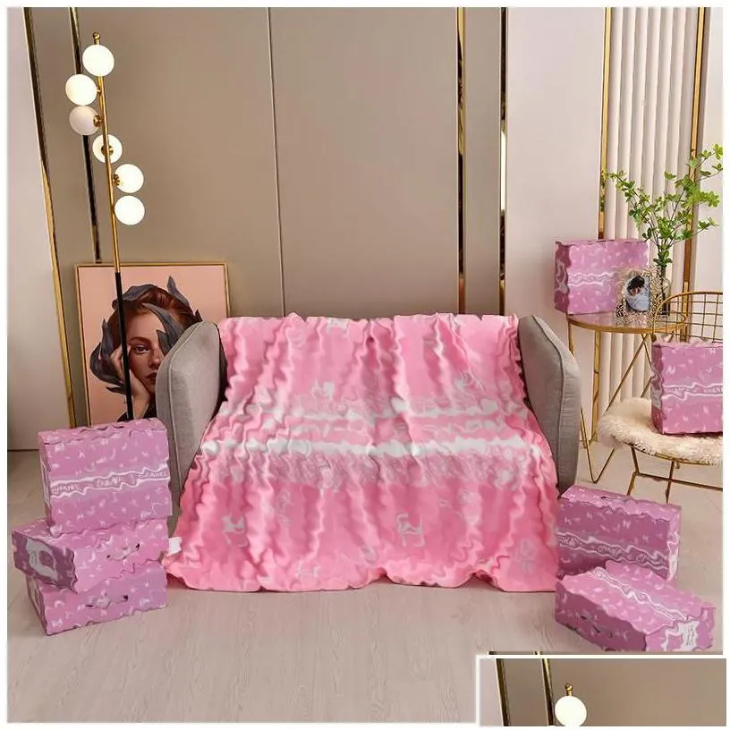 blankets designer letter c style high quality soft blanket flannel shawl big size 150x200cm fashion travel home office nap bl dhysy