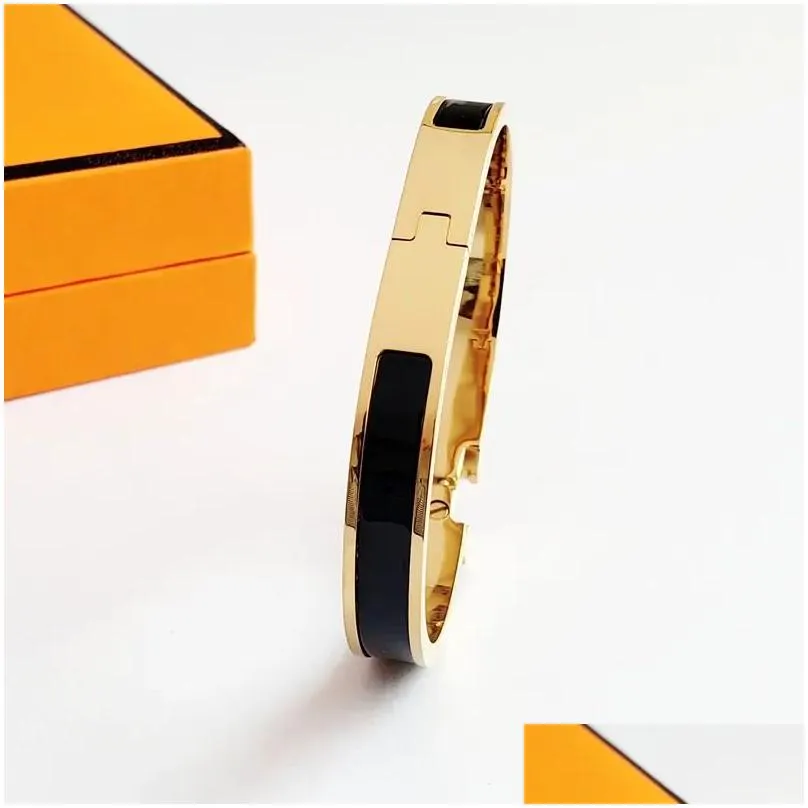 high quality luxury designer design bangle stainless steel bracelets classic jewelry bracelets for men and women