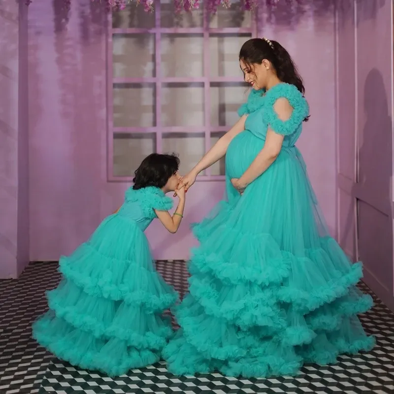 Puffy Mother And Daughter Tulle Prom Dresses Pretty Ruffles Tiered Mesh Mom Amd Kids Party Gowns Floor Length Photography Dress