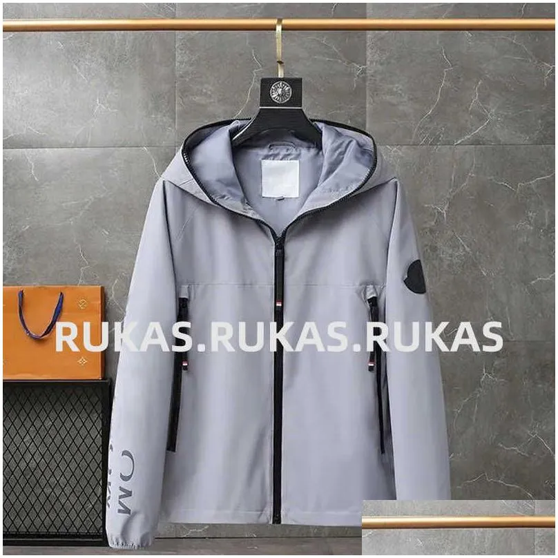 2023 early autumn storm jacket thin mc windproof jacket polyester fiber fabric simple fashion luxury zipper hooded windbreaker jacket men`s coat nfc