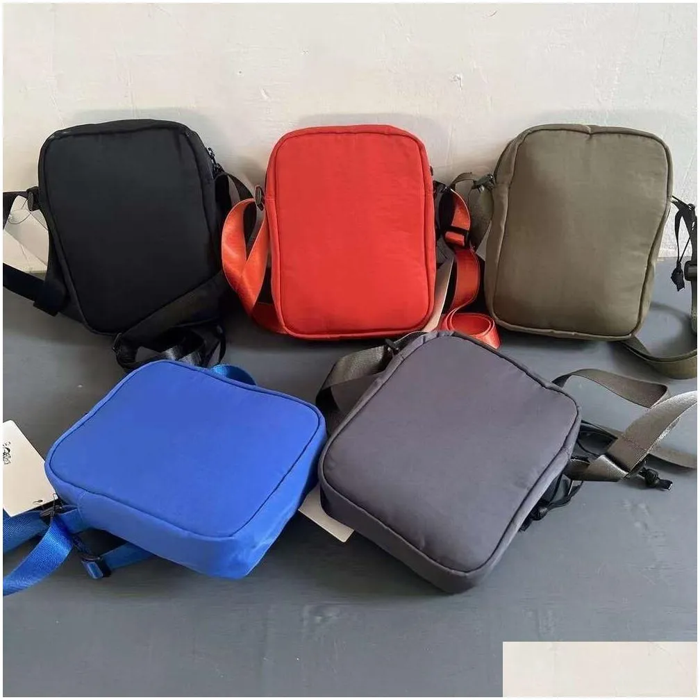 2024 fashion bags men cp shoulder crossbody small single lens outdoor sports nylon satchel cp comapny designer bag