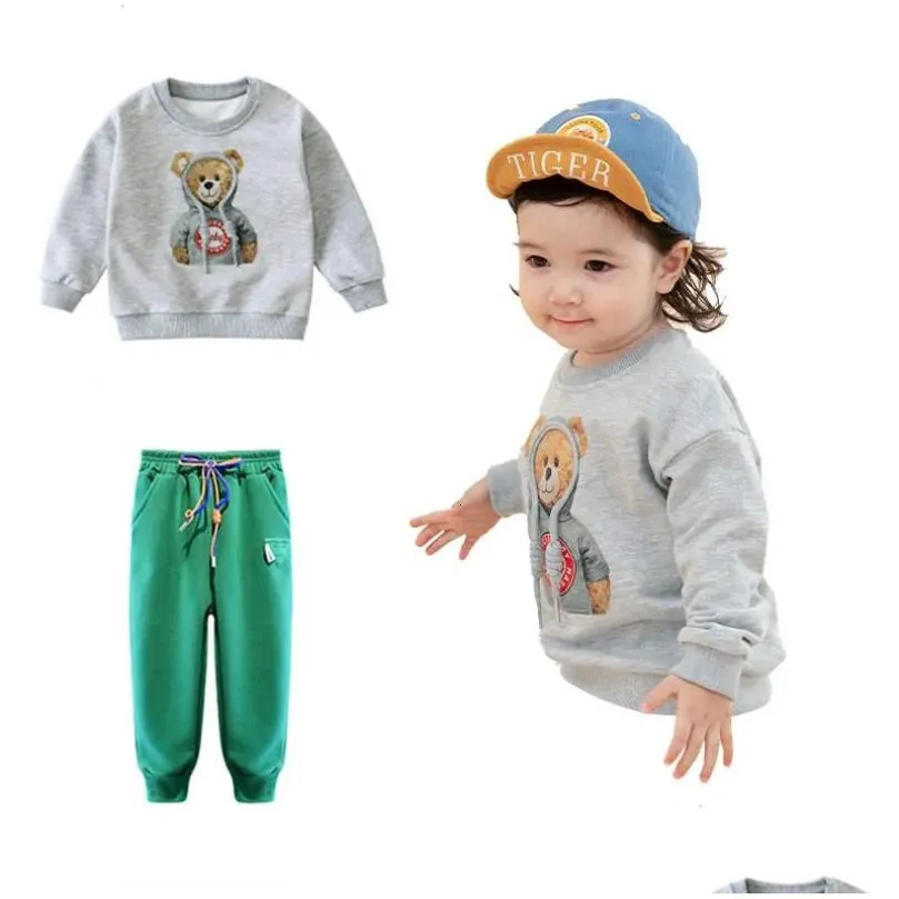 Clothing Sets Autumn Baby Girl Boy Clothes Set Children Sports Cartoon Bear Sweatshirt Top And Pants Buttom Two Piece Suit Cotton Tra Dhkai