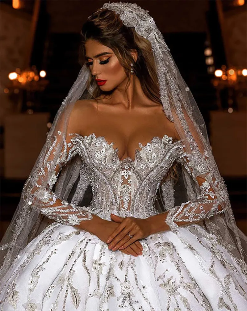 Princess Royal Ball Gown Wedding Dresses Sheer Off Shoulder Long Sleeves Arabic Dubai Bridal Gowns Sweep Train Lace Sequins Bride Dress