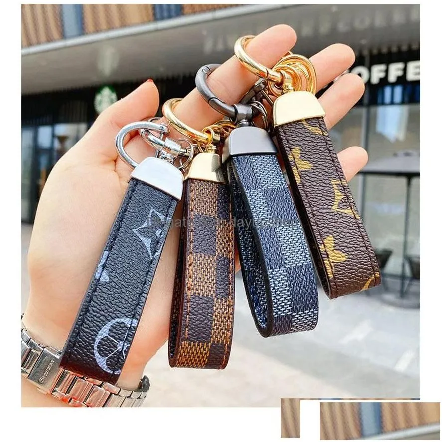 luxury designer self defense keychains dog flower key chain buckle lovers car handmade leather designers keys chains men women drop