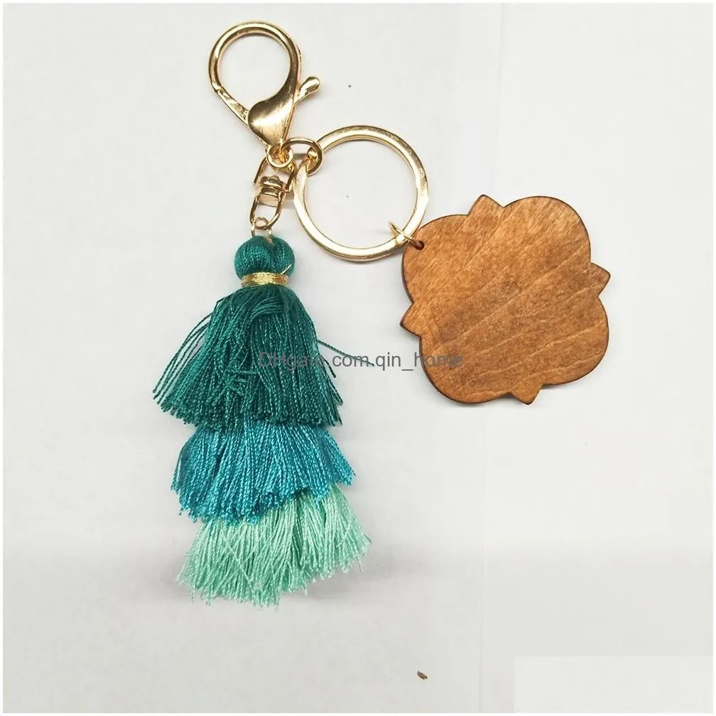 personalized wooden keychain party favor three-layer cotton tassel and four-leaf clover wood chip pendant key ring multicolor