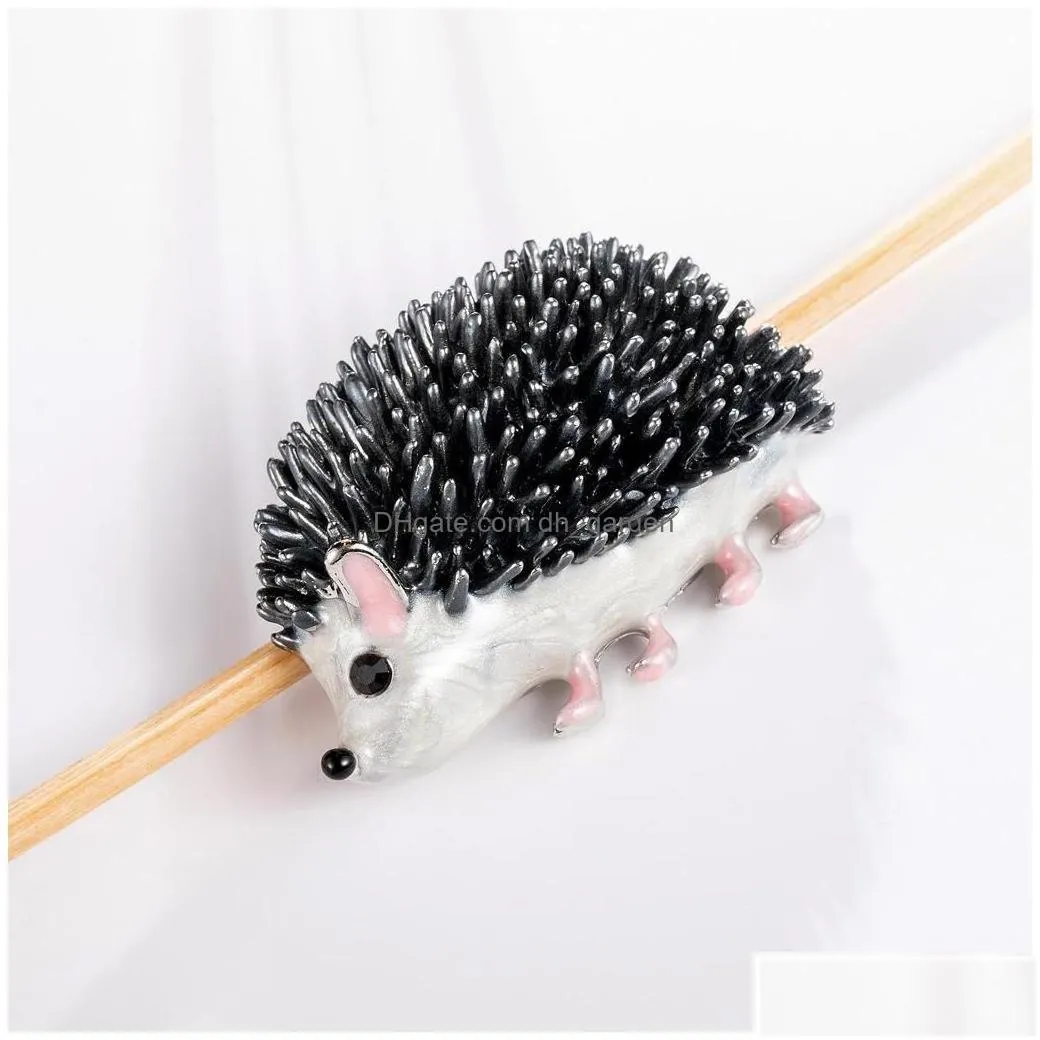 pins brooches wholesale womens fashion natural insect animal lovely alloy rhinestone hedgehog brooch pins women/man party wear drop d