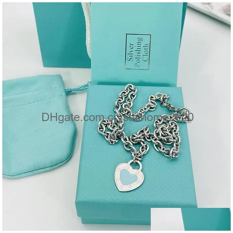 luxury designer 19mm blue heart necklace womens packaging stainless steel fashion pendant jewelry gift girlfriend wholesale