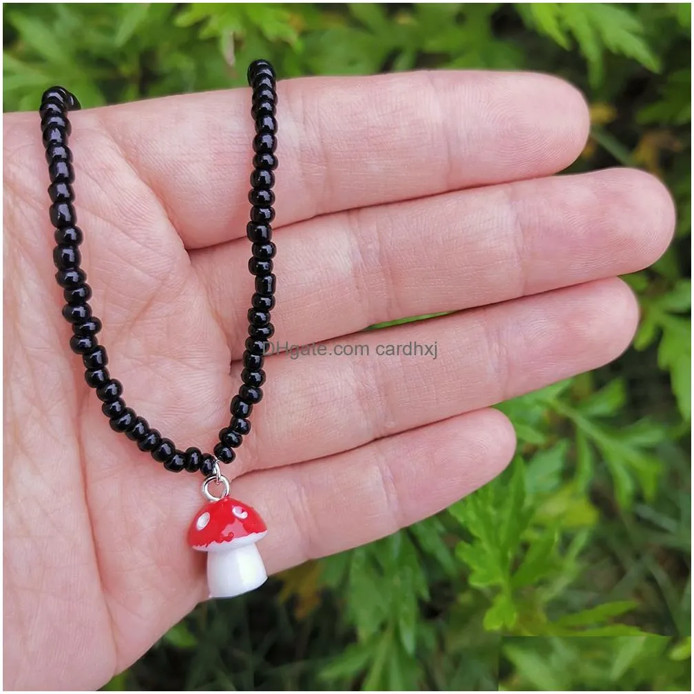 Pendant Necklaces Cute Colorf Beads Chain Mushroom Pendant Necklace For Women Girls Chokers Accessories Fashion Drop Delivery Jewelry Dh4Zu