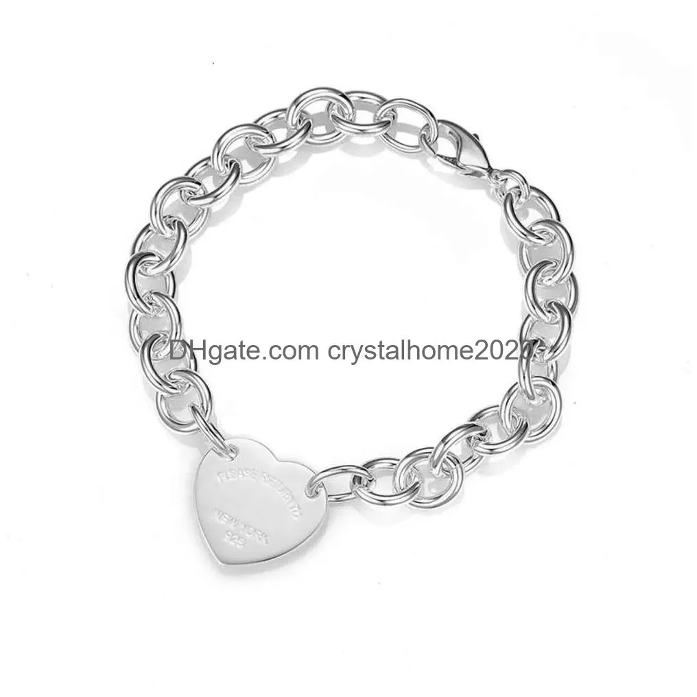 Anydesigner Bracelets High Quality T Family Bracelet Womens Chain Fashion Luxury Grade Handcrafted Heart Shaped Pendant3Pc0 Drop Deli Dhrwj