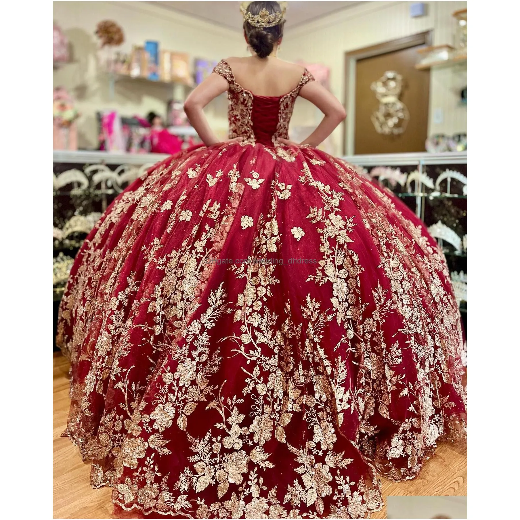 burgundy gold quinceanera dress 2023 straps neck sparkle floral sequins beading tulle puffy sweet 16 gowns vestidos de 15 anos lace-up corset back