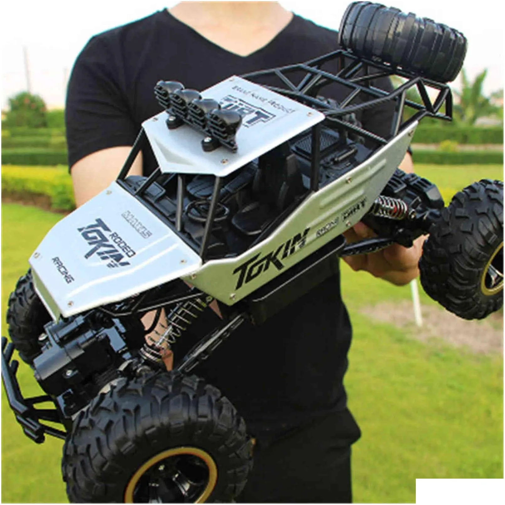 1 12 4Wd Rc Car Updated Version 2 4G Radio Control Toys Remote Trucks Off-Road Boys For Children 211027 Drop Delivery Dhmxp