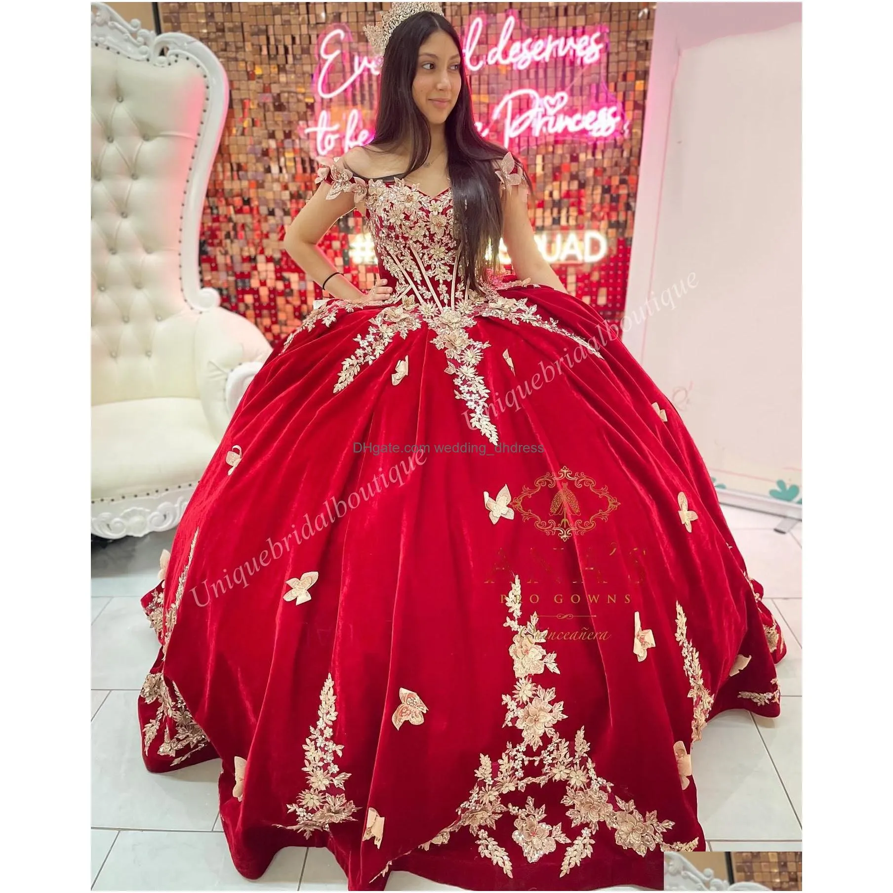 embroidered velvet quinceanera dress 2024 detachable tulle cape gold 3d floral quince ballgown corset sweet 16 birthday party vestidos de 15 anos charro