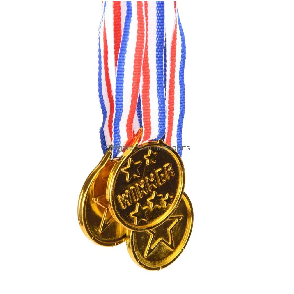 Party Favor 12Pcs Children Gold Plastic Winners Medals Sports Day Party Bag Prize Awards Toys For Decor3935640 Drop Delivery Home Gard Dhxrs