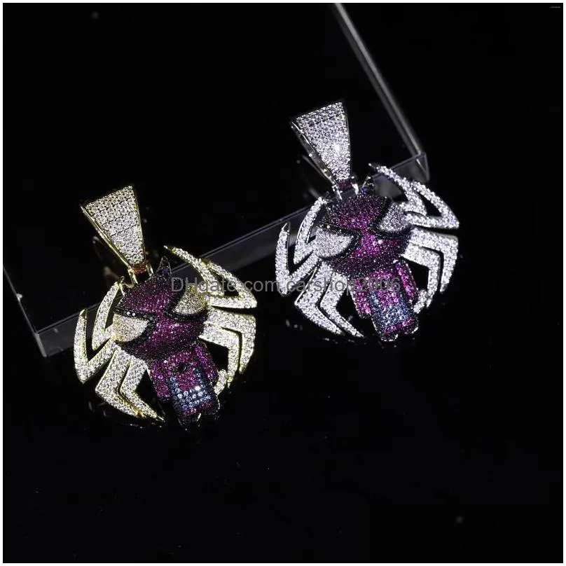 pendant necklaces 2023 fashion spider halloween gift high quality zircon necklace suitable for mens hip hop jewelry.