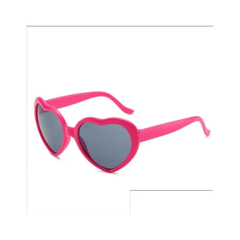 love special effect heart-shaped glasses sunglasses fashion heart diffraction sunglasses watch the night lights become love effect