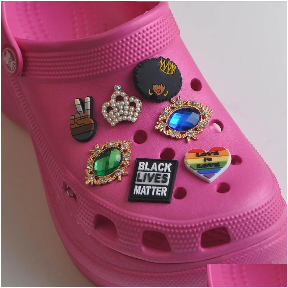 luxury rhinestone and metal shoe charms for clog sandals and bracelets of noble lady gifts