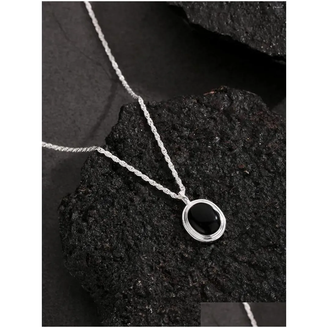 Other Pendants Han Hao S925 Sterling Sier Elegant And Luxurious European American Style Black Agate Twist Chain Necklace For Drop Deli Dhksd