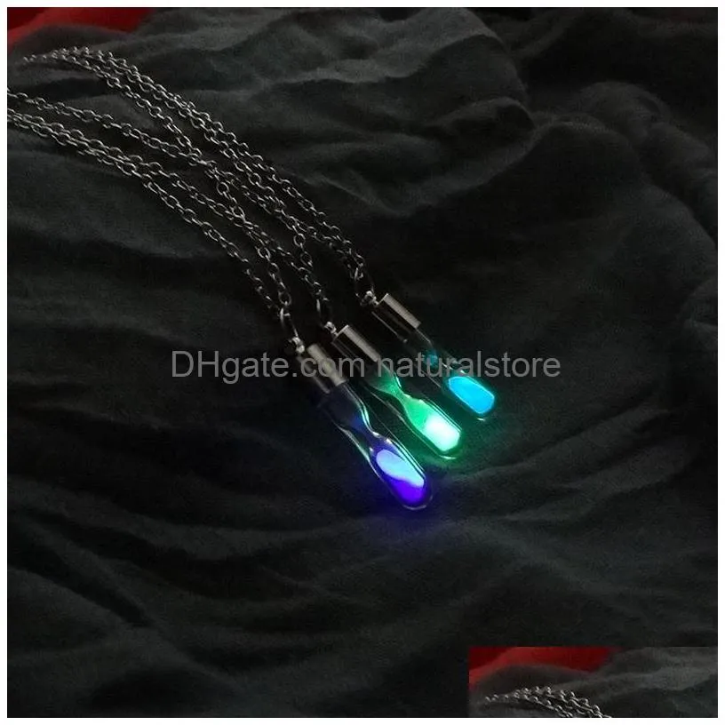Pendant Necklaces New Glow In The Dark Time Hourglass Pendnat Necklaces Luminous Glass Phosphor Bottle Charm For Women Fashion Jewelry Dhspf