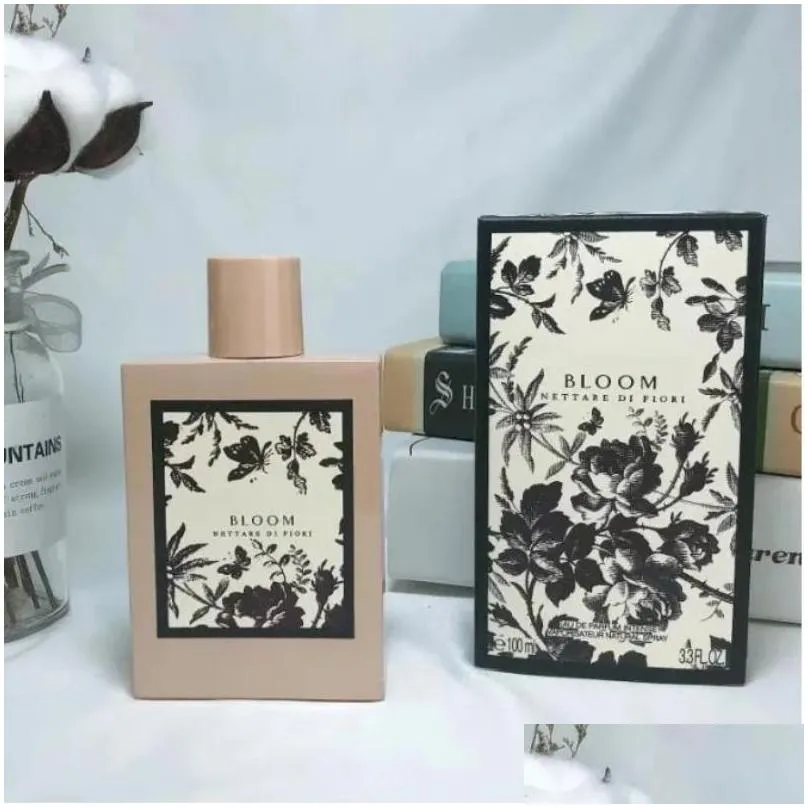 Fragrance For Woman Flower Bloom Gift Parfum Set 4 Bottles 30Ml Each Edt Edp Famous Long Lasting Clone Y Cologne Luxury Per Drop Deli Dhdwg