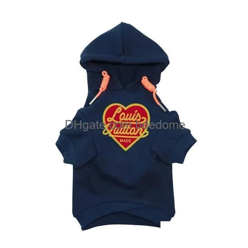 Designer Dog Clothes Brand Apparel Cotton Hoodie Soft Warm Sweater With Luxury Heart Pattern Pet Winter Coat Cold Weather For Drop De Dhpnl