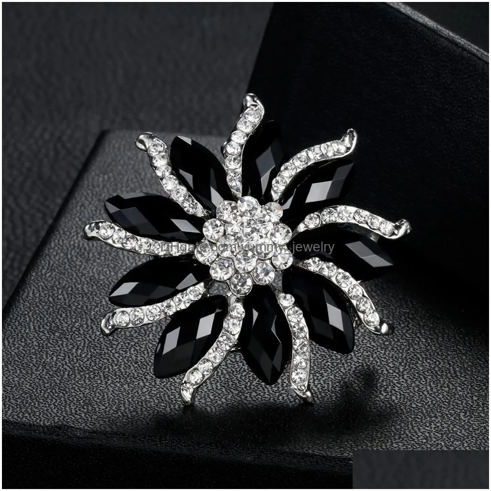 Pins, Brooches Black Flower Brooch Crystal Wedding Bouquet Pins Women Dress Suits Brooches Fashion Jewelry Will And Sandy Gift Drop D Dheip