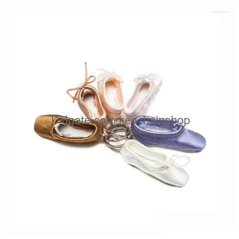 Keychains & Lanyards Keychains Handcrafted Ballet Shoe Keychain Silk Mini Pointe Keyrings Elegant Key Accessory For Dances Enthusiast Dhpa0