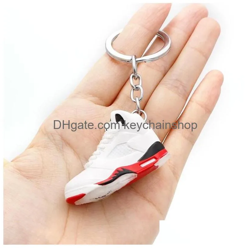 Keychains & Lanyards Fashion Creative Mini 3D Basketball Shoes Keychains Stereoscopic Model Sneakers Enthusiast Souvenirs Keyring Car Dhd8D