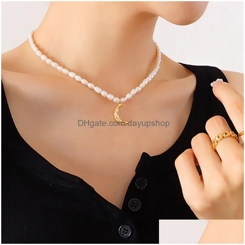 Pendant Necklaces Natural Freshwater Pearl Clavicle Chain Beads Necklace Stainless Steel Gold-Plated Moon Pendant Necklaces Women Fash Dhpfo