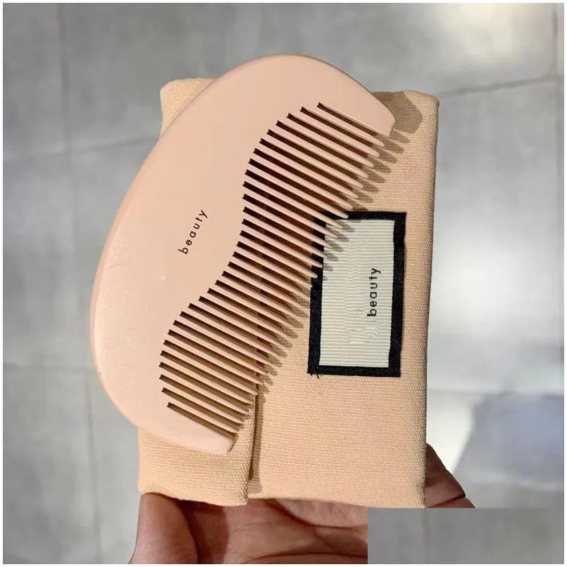 Hair Brushes Fashion Esigner Wooden Comb Hair Brushes Pocket Love Lovely Pink Wood Combs Mas Care Styling Tool Drop Delivery Hair Prod Dhla0