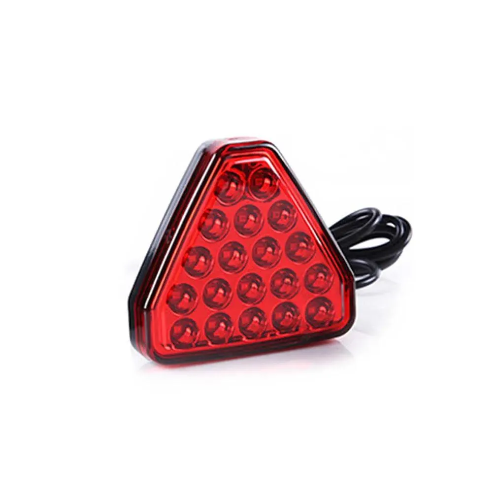 Other Interior Accessories New 12V Car F1 Style Triangle Red Led 3Rd Rear Bumper Tail Stop Strobe Light Center Brake Lights Accessorie Dh4Ez