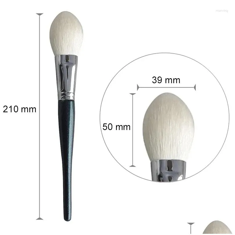 Makeup Brushes A02 Professional Handmade Make Up Brush Large Flat Round Face Powder B Soft Saikoho Goat Hair Drop Delivery Dhdw1