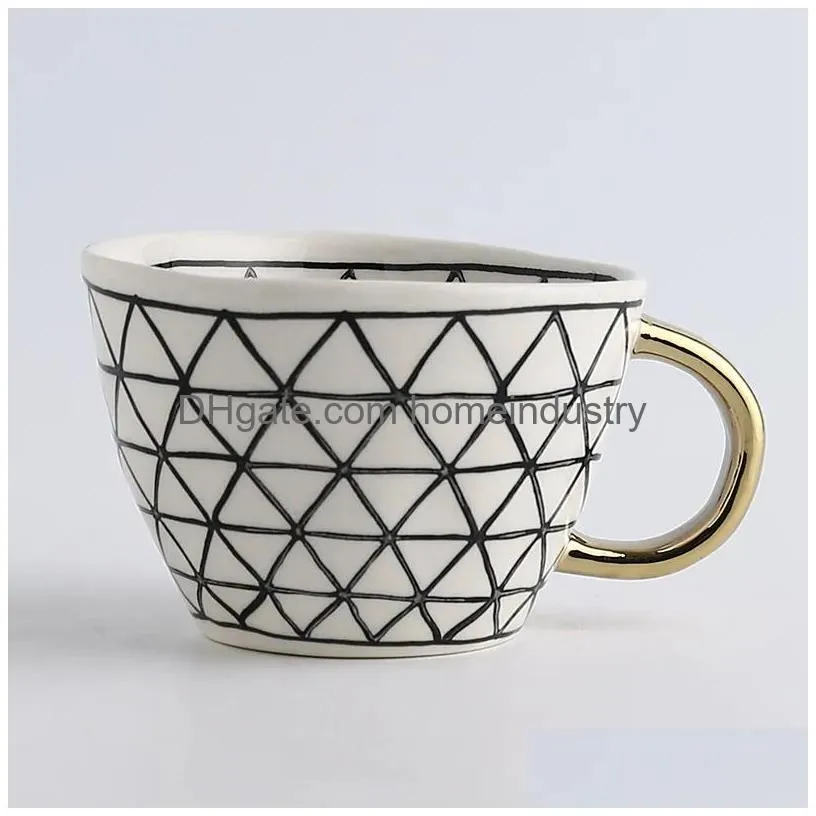 Mugs Hand Painted Geometric Ceramic With Gold Handle Handmade Irregar Cups For Coffee Tea Milk Oatmeal Creative Birthday Drop Deliver Dh0X2