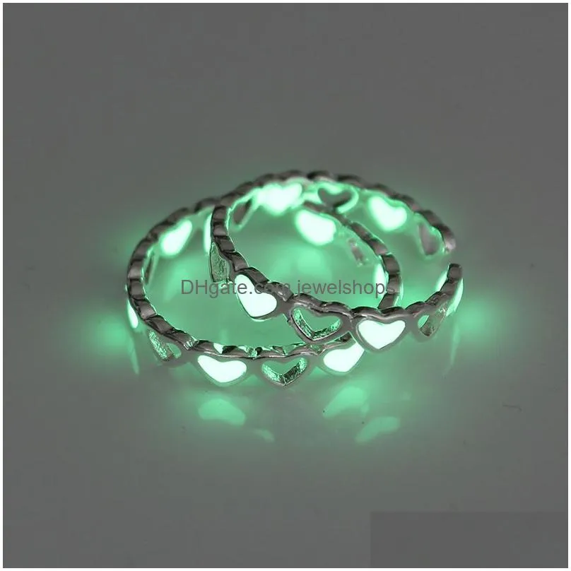 Band Rings Fashion Fluorescent Open Ring For Women 3 Colors Glow In The Dark Luminous Heart Cute Female Trendy Party Jewelry Gift Dro Dhnkv