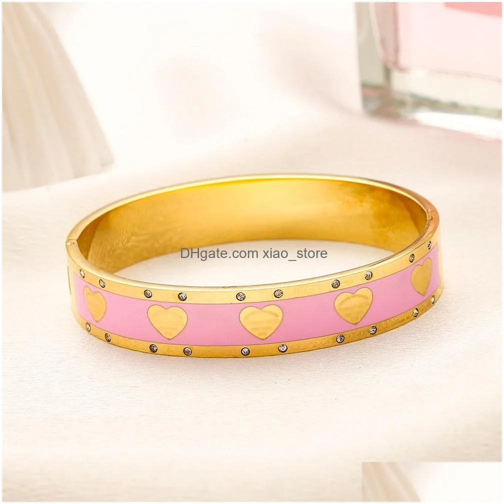 brand designer letters bracelets cute love heart gold plating staiess steel lucky cuff bangles women girls wedding party charm bangles jewelry