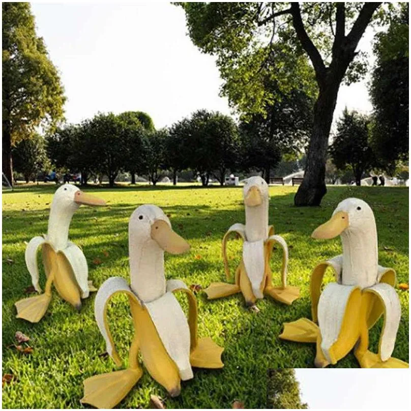 Arts And Crafts Creative Banana Duck Art Statue Garden Yard Outdoor Decoration Cute Whimsical Peeled Crafts Gifts For Kids 210804 Drop Dhtol