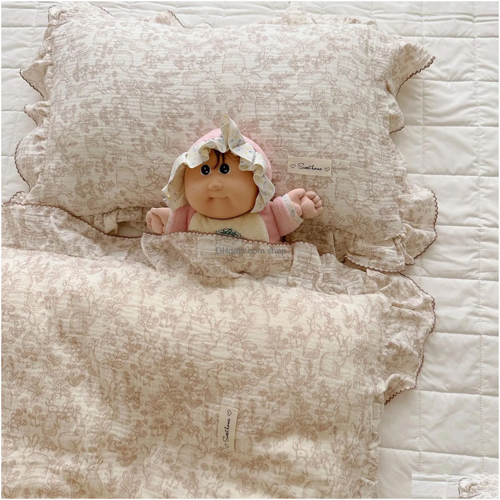 Bedding Sets Korean Bunny Cotton Muslin Baby Crib Set Kids Kit Bed Linen Duvet Er Sheet Pillowcase Without Filler 231026 Drop Deliver Dhw47