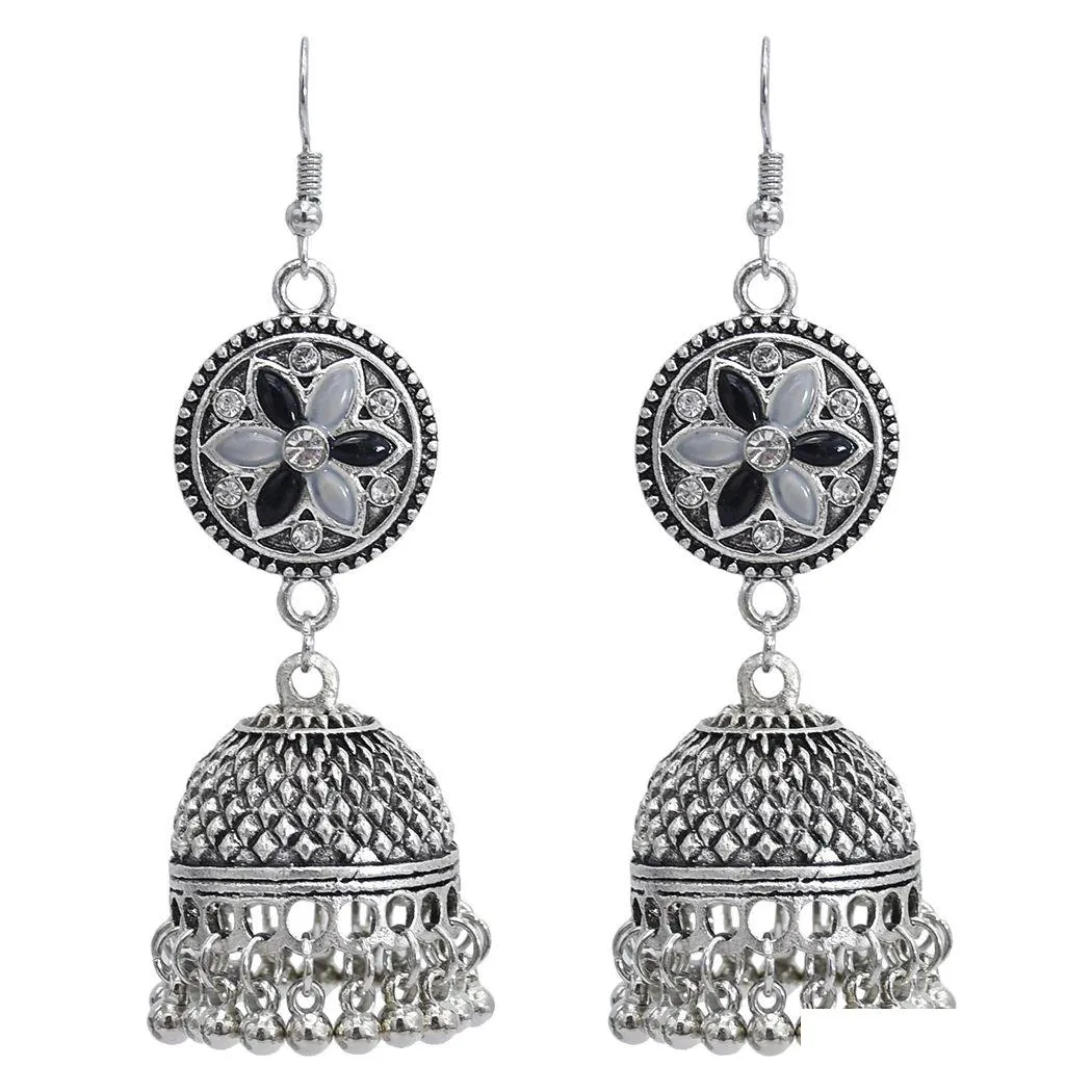 Vintage Ethnic Style Tassel Bell Beads with Flower-shaped Jhumka Earrings for Women Party Jewelry