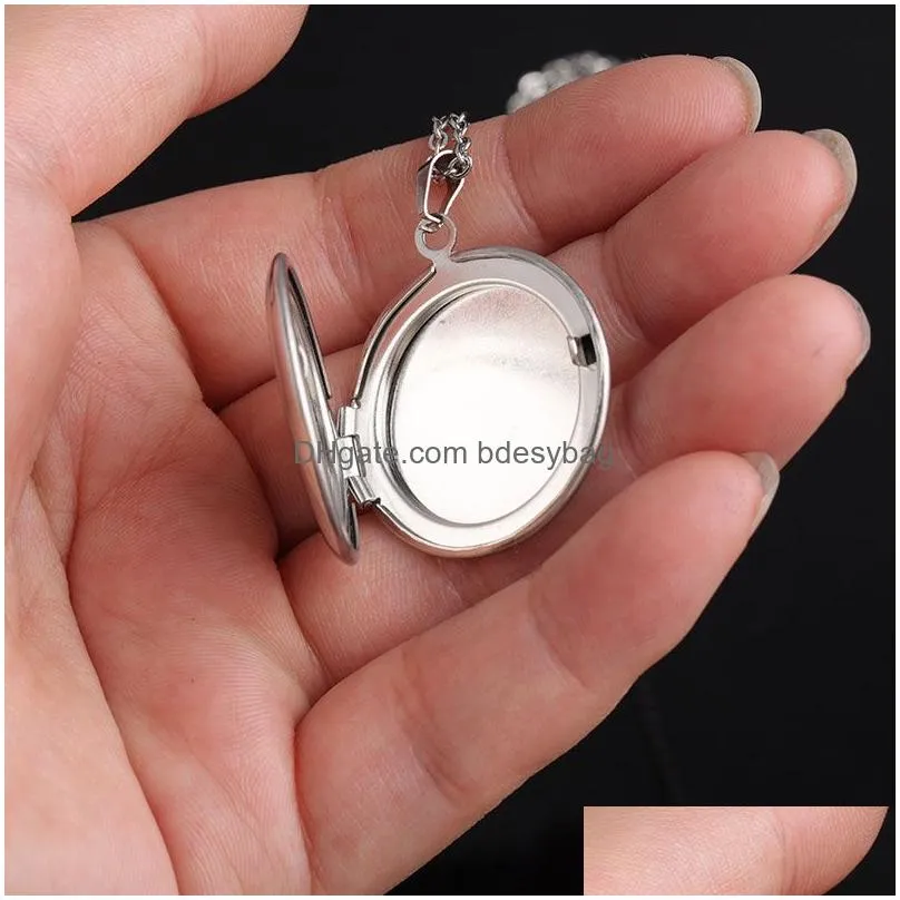 Lockets Stainless Steel Round Lockets Necklaces With Chain Mes Po Box Pendants For Women Men Lover Decor Jewelry Drop Delivery Jewelry Dhql0