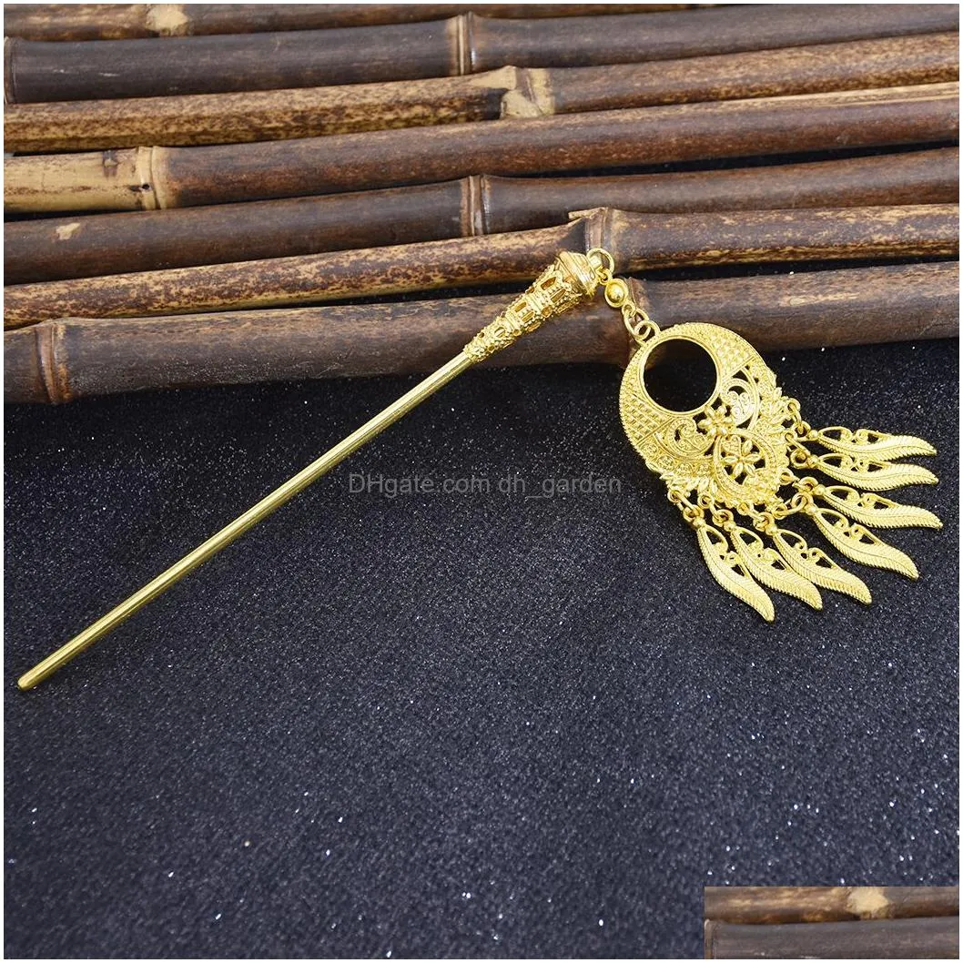 Antique Vintage China Ethnic Hair Sticks Carved Flower Pendant Tassel For Women Unique Jewelry Hair Accessories